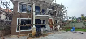Furnished 6bdrm Duplex in Kyanja All Corporate, Central Division