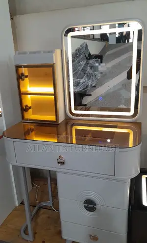 Best of Best Dressing Mirror