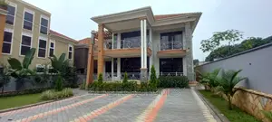 Furnished 7bdrm Mansion in Kyanja, Central Division for sale