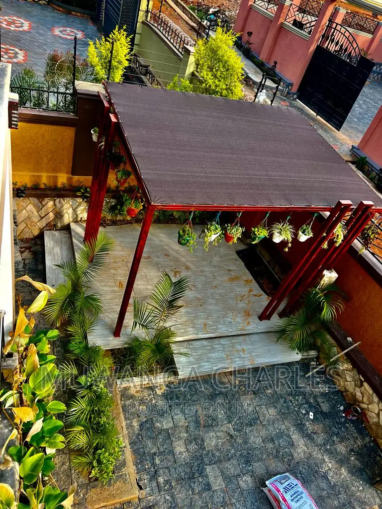 7bdrm Duplex in Fs Properties Ltd, Central Division for sale