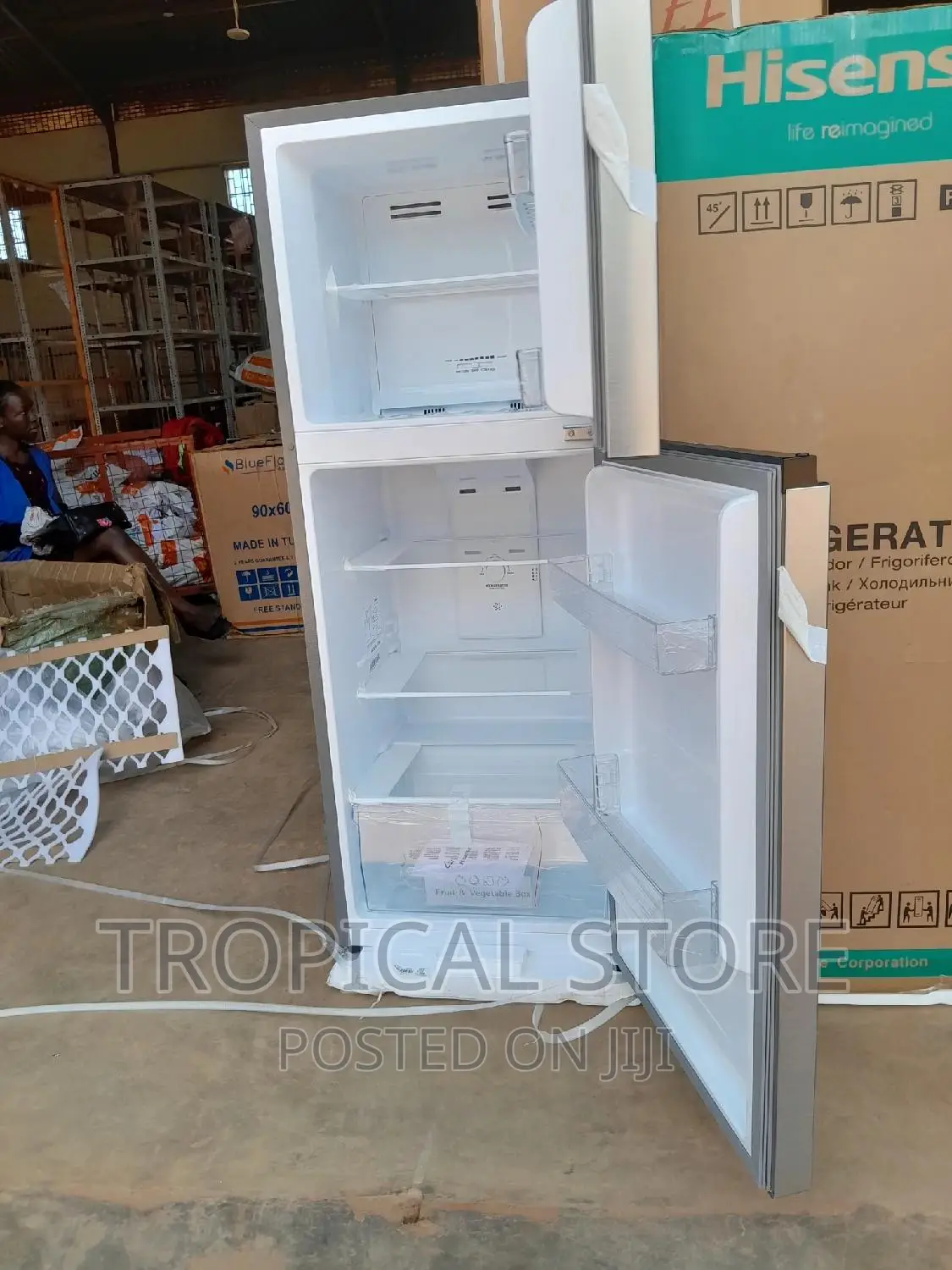 Hisense 266L Fridge RT266N4DGN; Frost Free Refrigerator