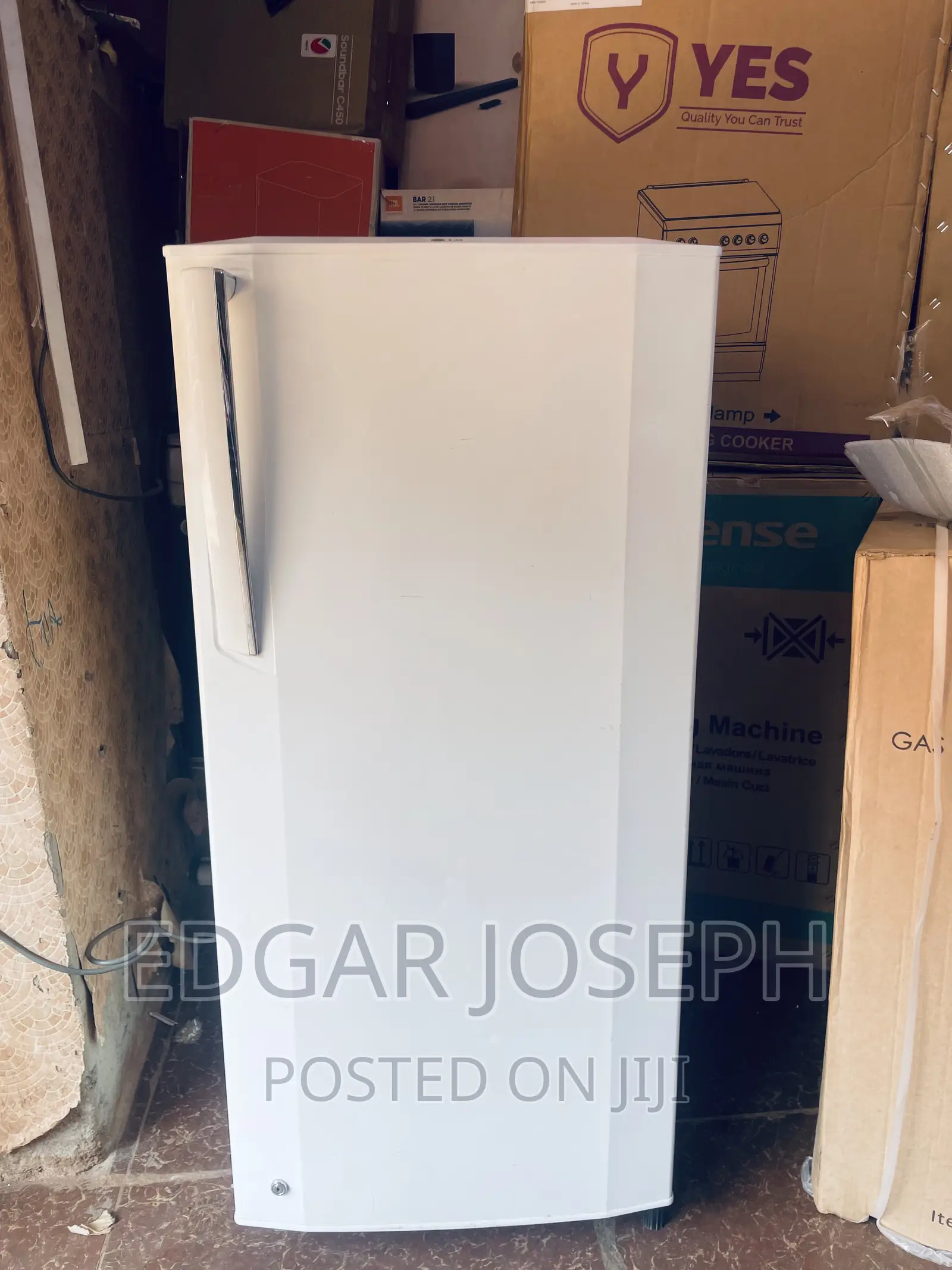 LG Refrigerator 195L White Color