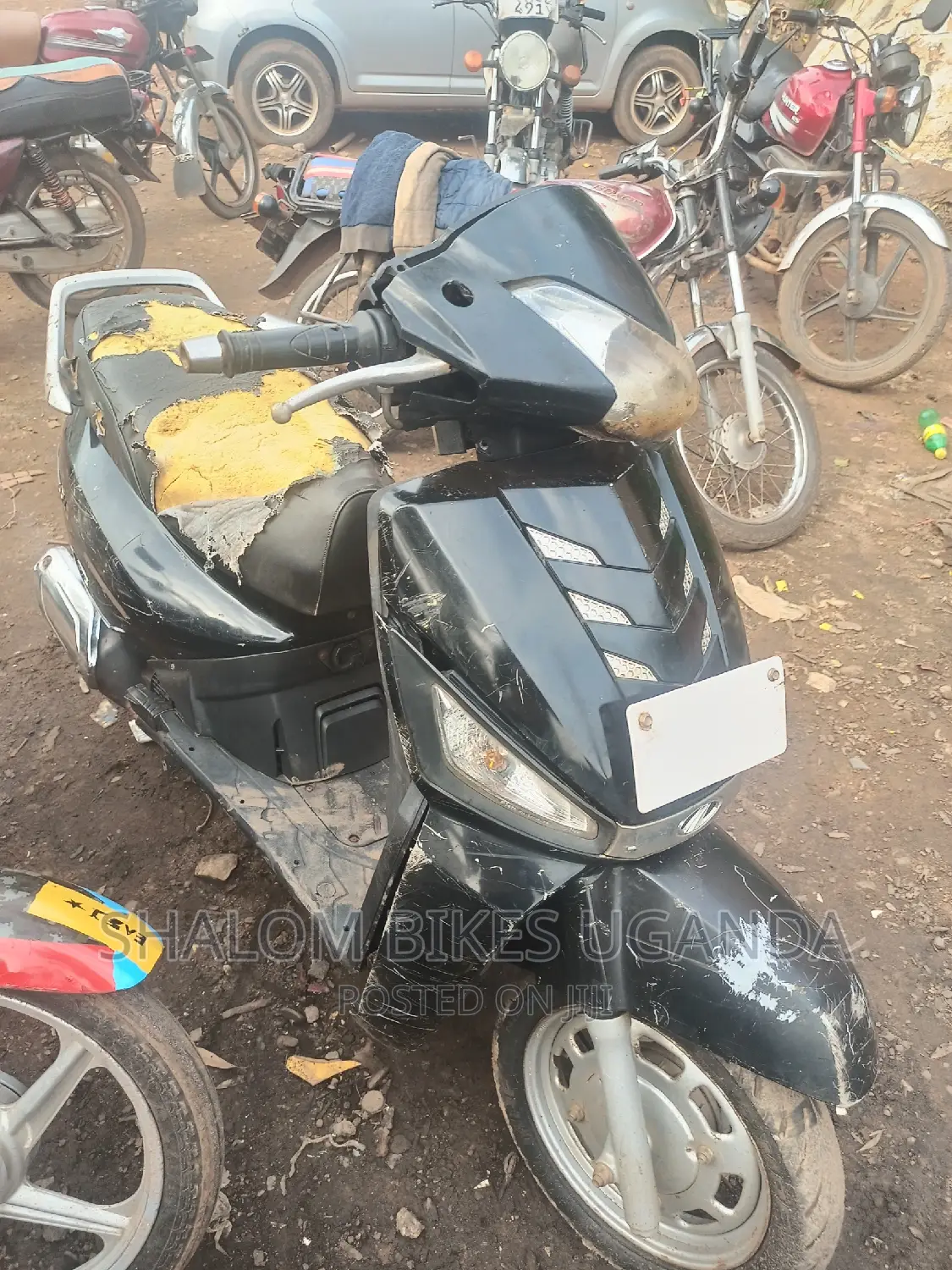 Mahindra Duro 2016 Black