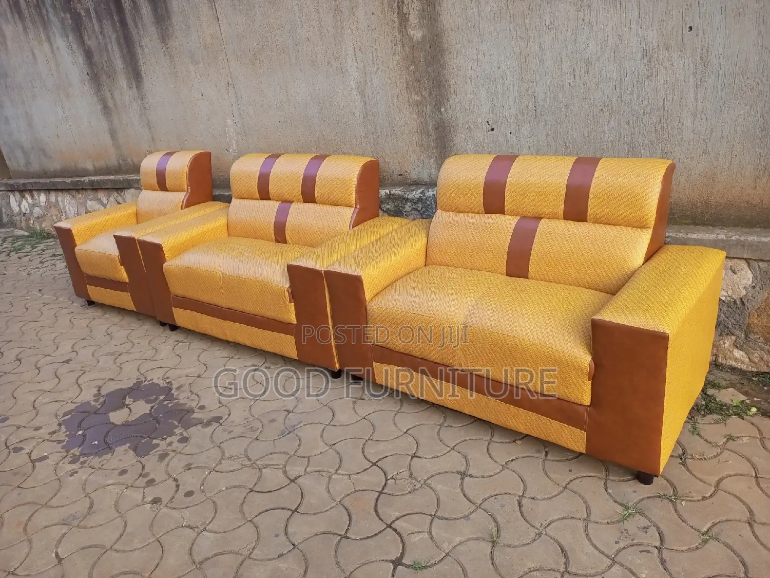 Amazing Five Seater Sofa