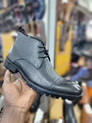 Photo - Original Black Timberland Boot for Men