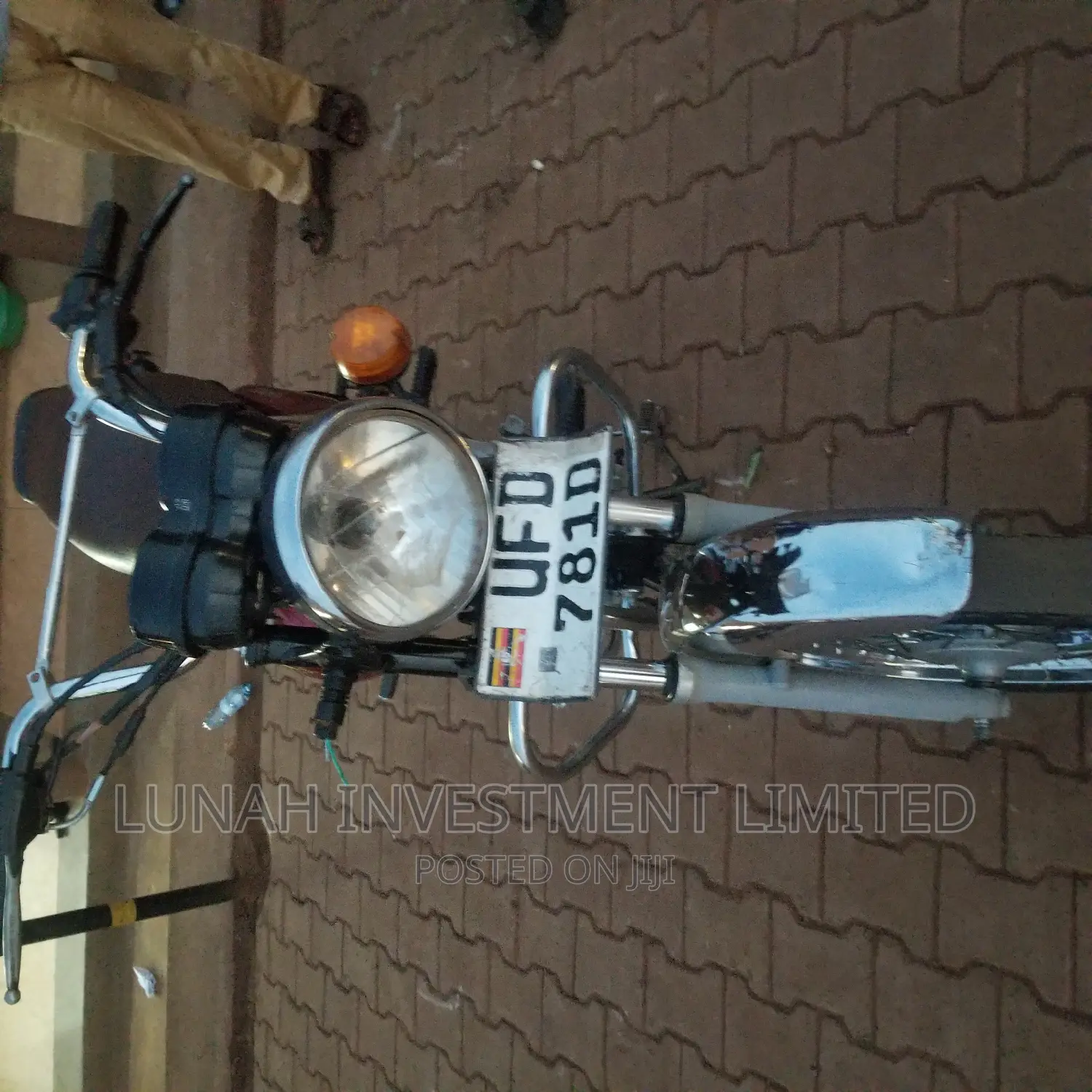 Bajaj Boxer 2023 Red