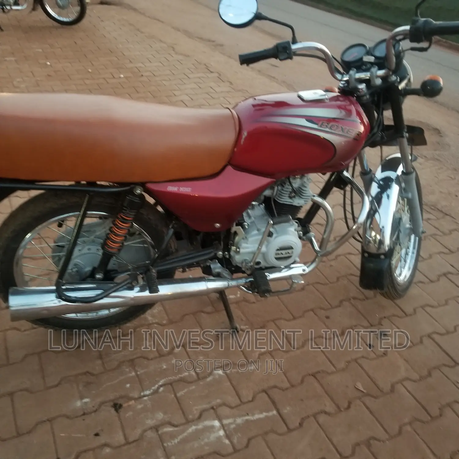 Bajaj Boxer 100 2023 Red