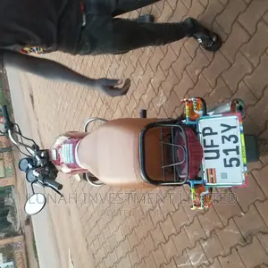 Bajaj Boxer 2023 Red