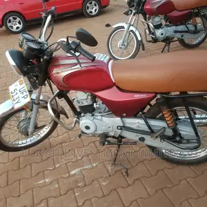 Bajaj Boxer 2023 Red