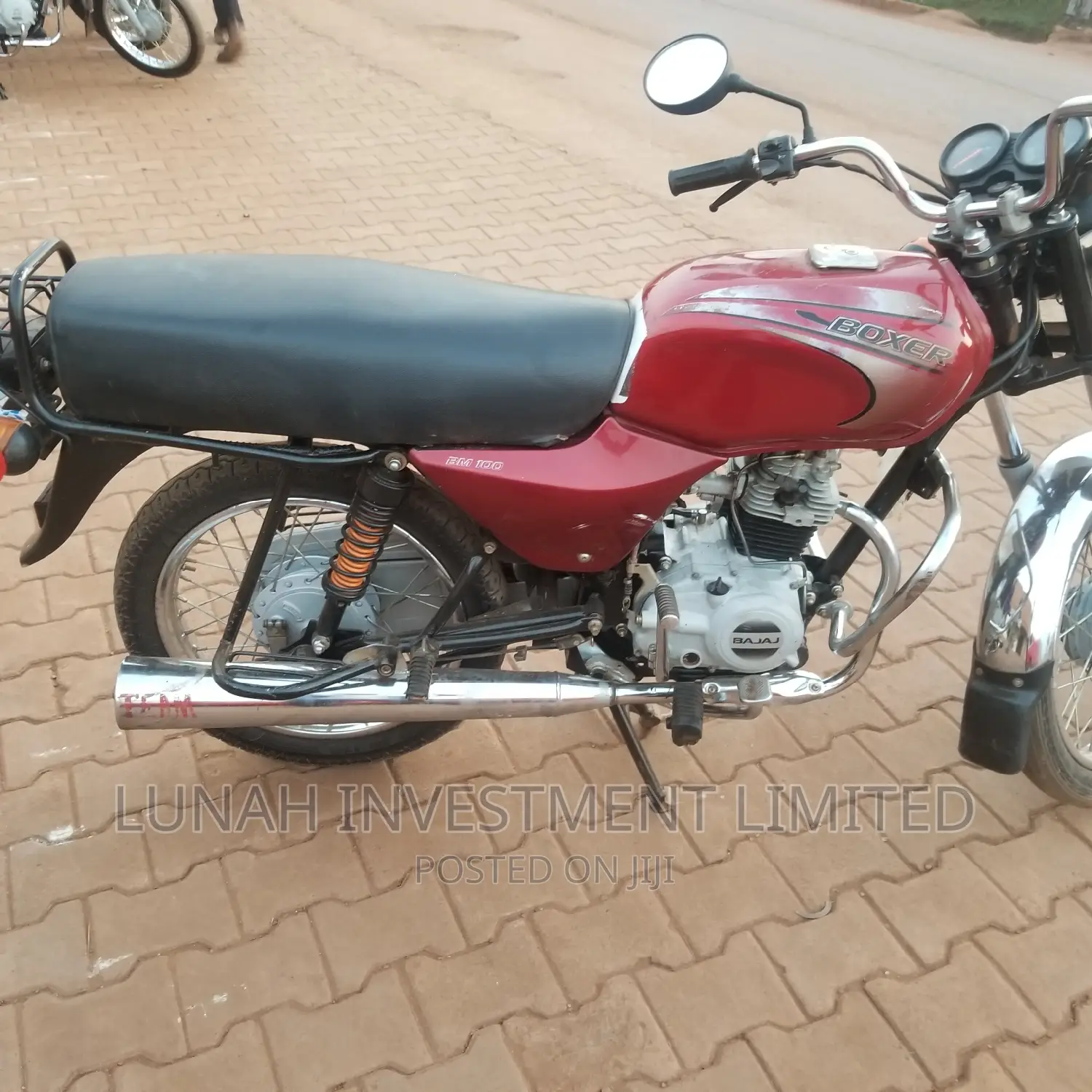 Bajaj Boxer 100 2022 Red