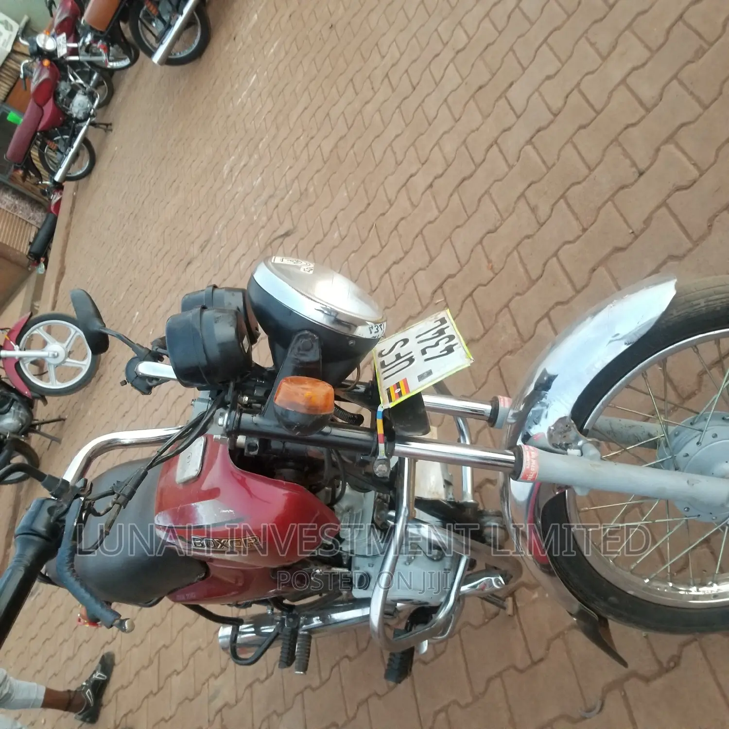 Bajaj Boxer 100 2022 Red