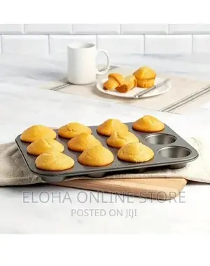 12 Hole Cake Baking Tray