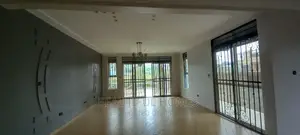 Furnished 5bdrm Mansion in Kyanja, Central Division for sale