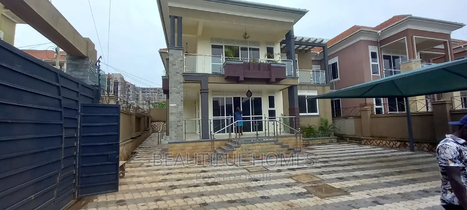 Furnished 5bdrm Mansion in Kyanja, Nakawa for sale