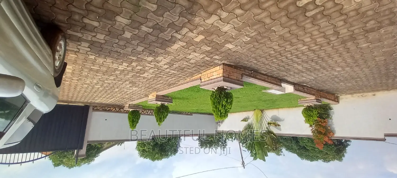 Furnished 4bdrm House in Kira for sale