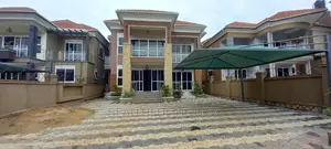 Furnished 5bdrm Duplex in Kyanja, Nakawa for sale
