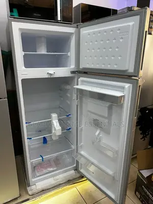 Chiq 270l Fridge /Refrigerator