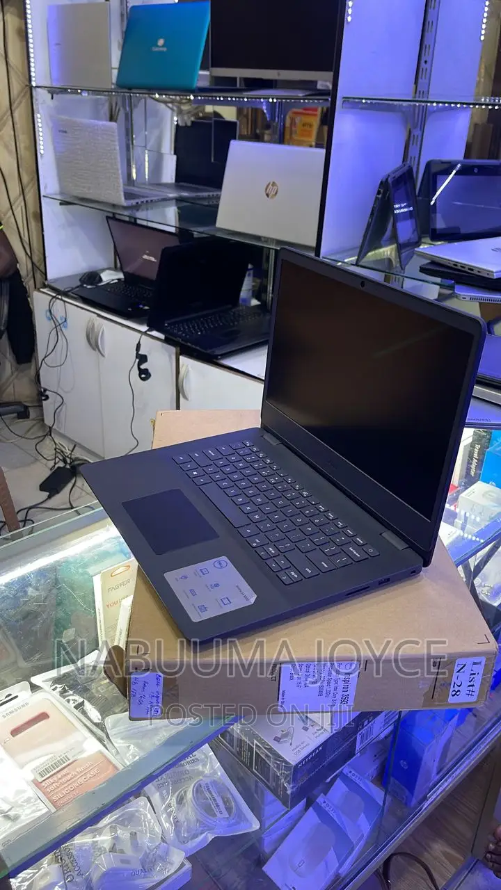 New Laptop Dell Vostro 3400 8GB Intel Core I5 SSD 256GB