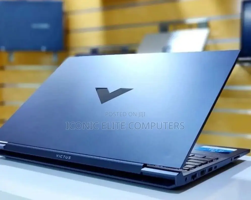 New Laptop HP Victus 16 8GB Intel Core I7 SSD 1T
