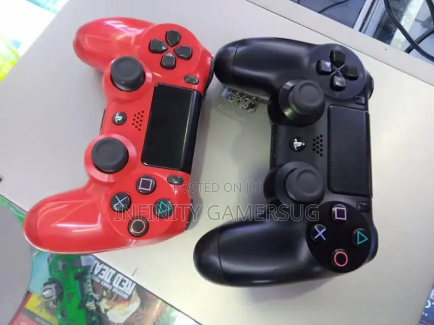 PS4 Original Controllers