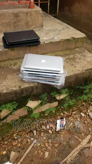 Laptop Apple MacBook Pro 4GB Intel Core M SSD 750GB