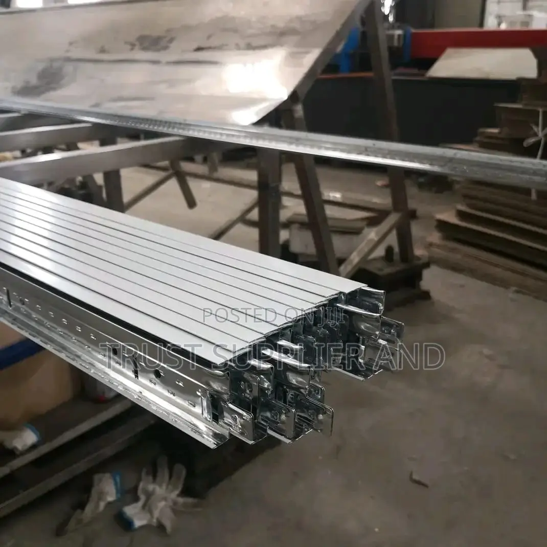Suspended Ceilings Channels 0056