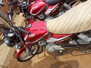 TVS HLX 125 2022 Red