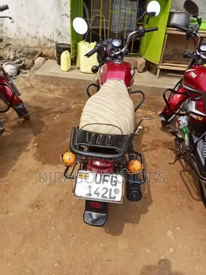 TVS HLX 125 2022 Red