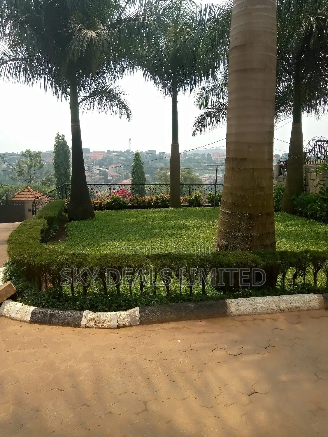 5bdrm Bungalow in Kisaasi, Nakawa for rent
