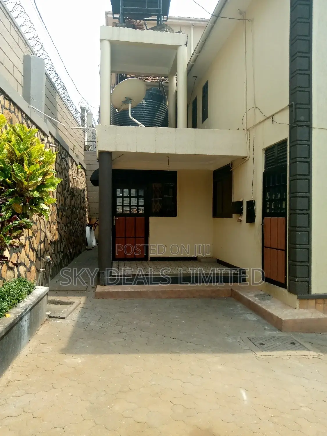5bdrm Bungalow in Kisaasi, Nakawa for rent
