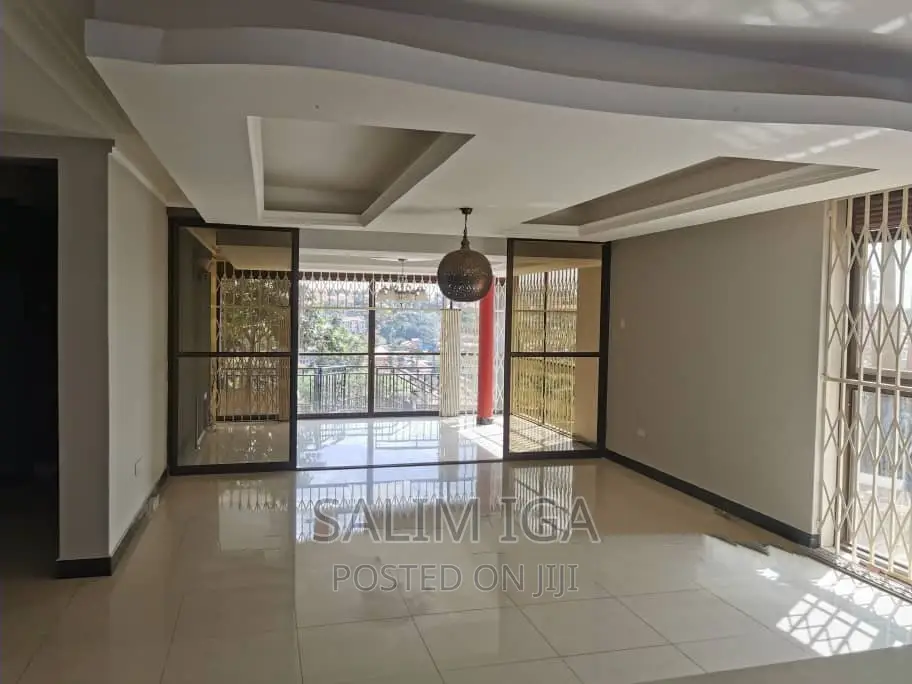 5bdrm Duplex in Kololo Property, Central Division for rent