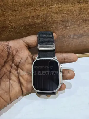 UK Used Apple Watch Ultra 1 49mm Black Alpine Loop