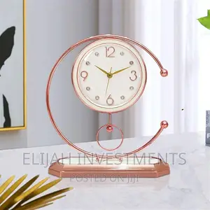 Modern Table Clock