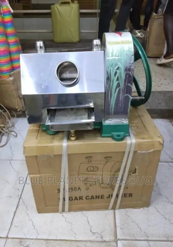 Manual Sugarcane Juice Extractor \\ SY-250A \\ S/S Body
