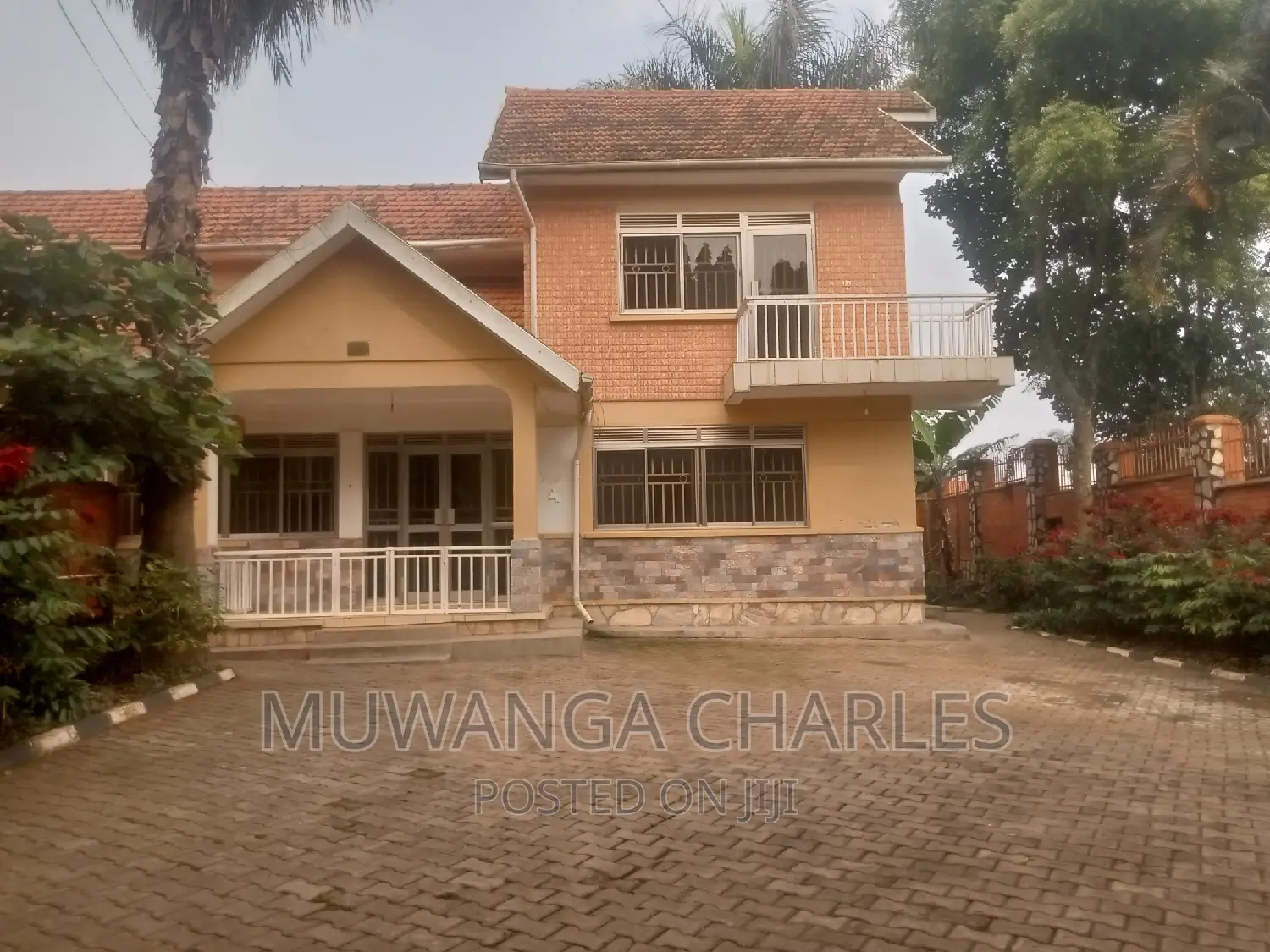 3bdrm Duplex in Fs Properties Ltd, Central Division for rent