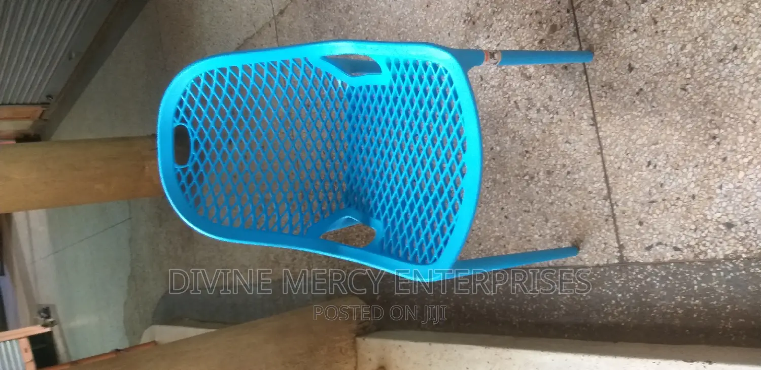 Armless Chair