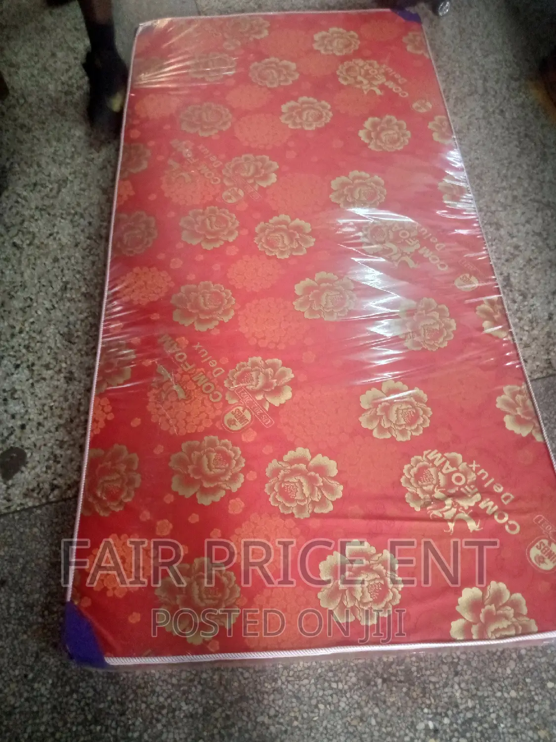 Original Super Deluxe Mattress.3x6x4inches.(Red)