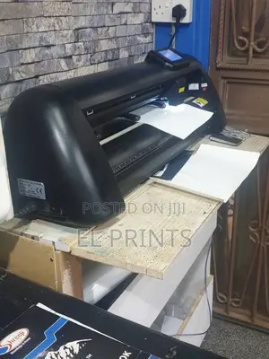 Photo - Cutting Plotter 720C