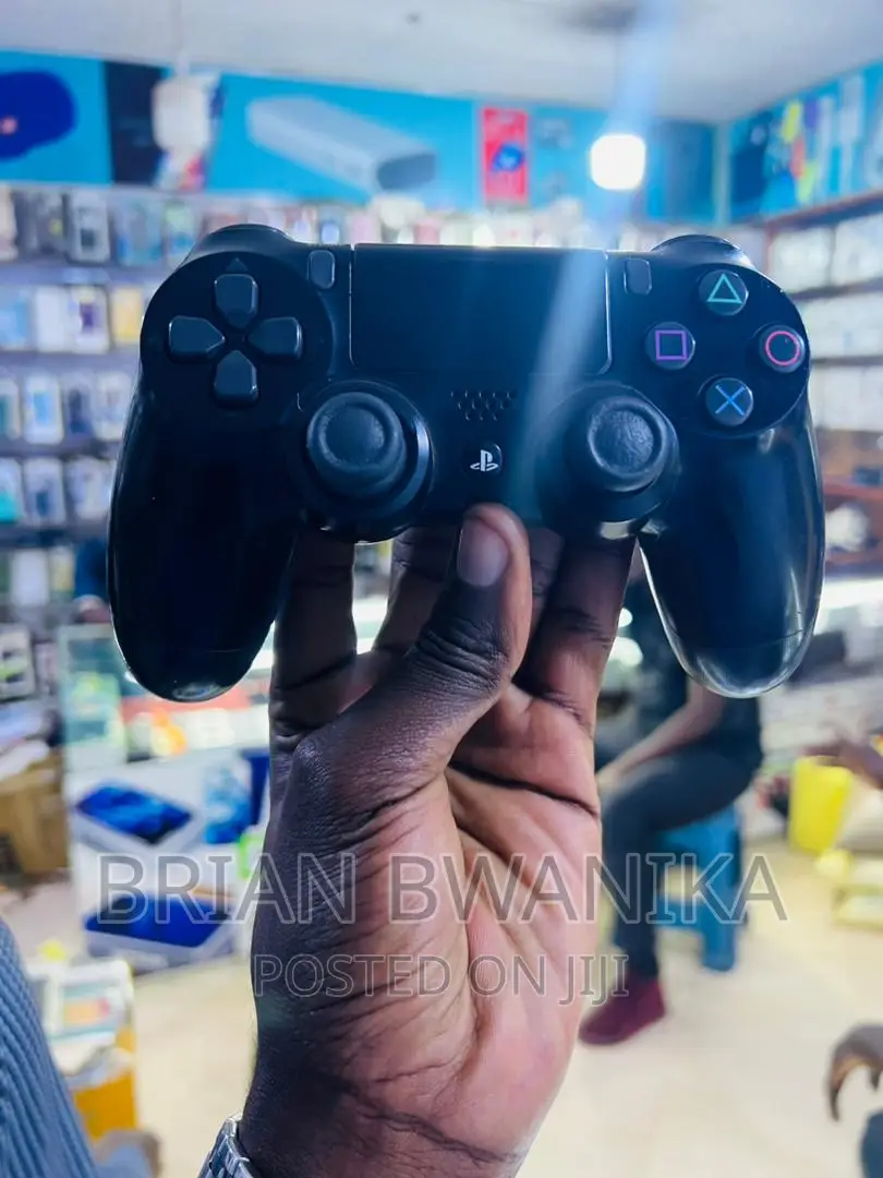 Uk Used Ps4 Controller/ Pad