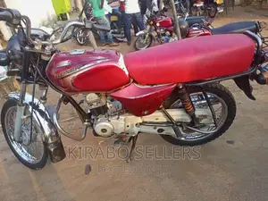 Bajaj Boxer 2019 Red