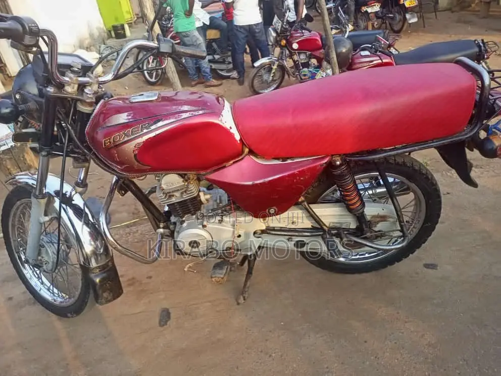 Bajaj Boxer 2019 Red