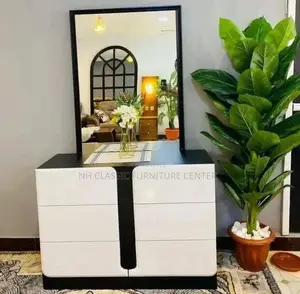Dresser/ Dresser/ Dresser/ Dresser