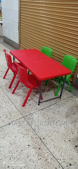 Kindergarten Reading Table and Chairs