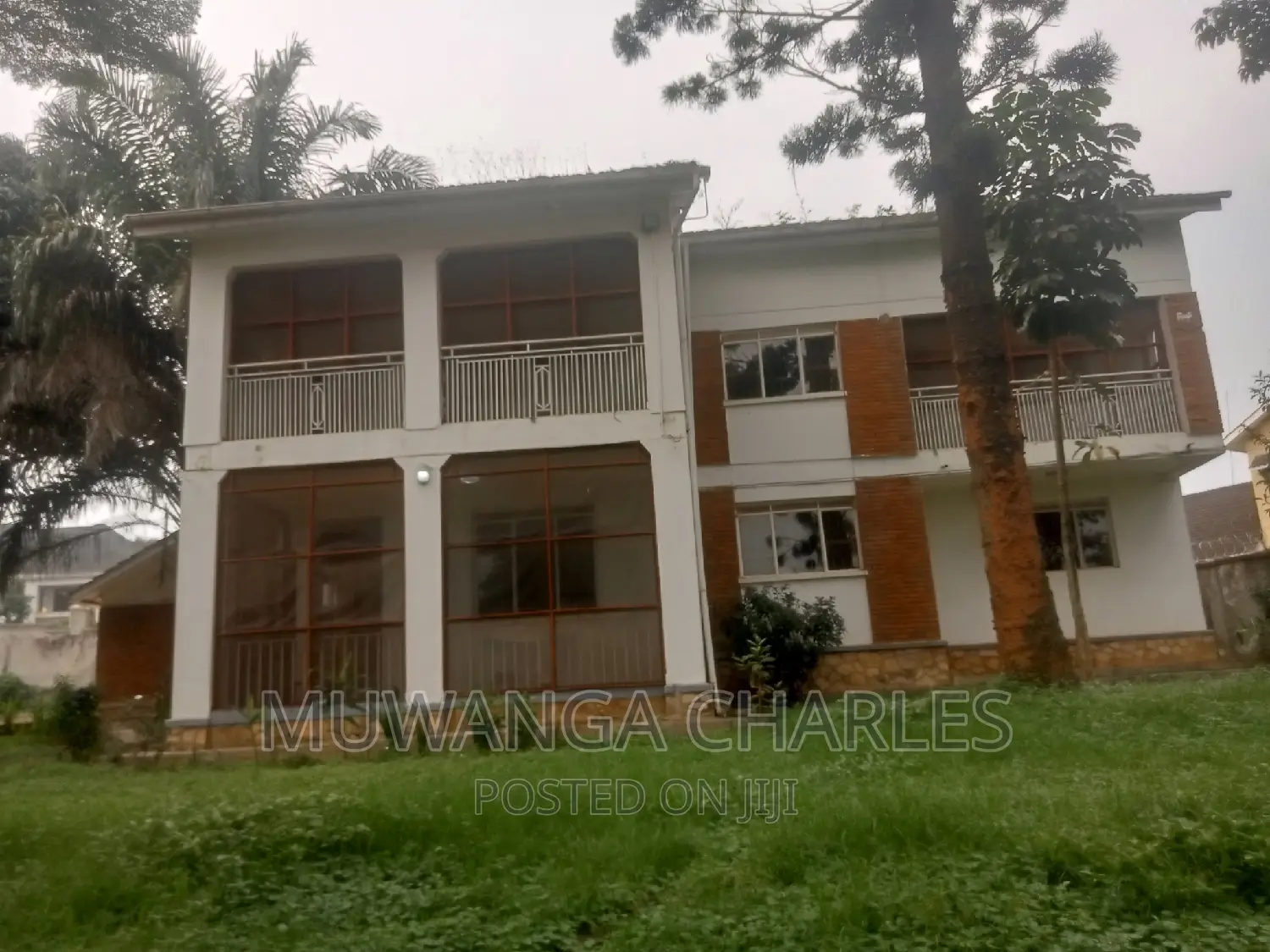 5bdrm Duplex in Fs Properties Ltd, Central Division for rent