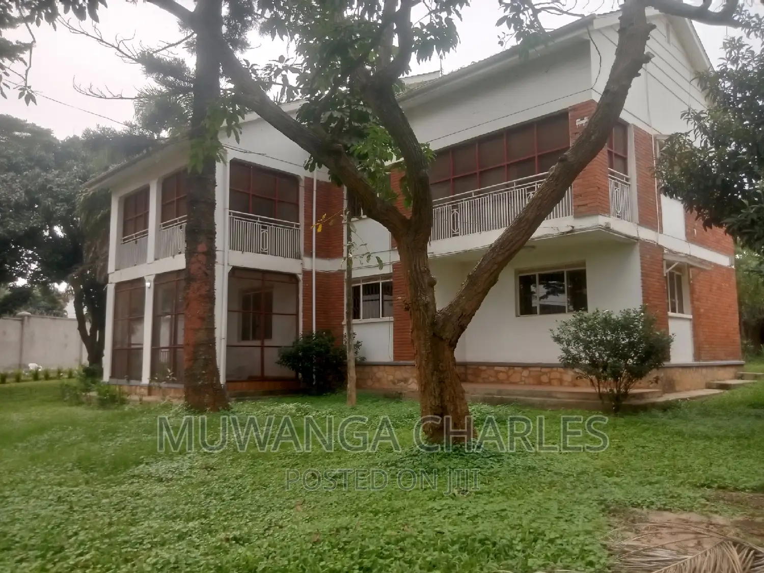 5bdrm Duplex in Fs Properties Ltd, Central Division for rent