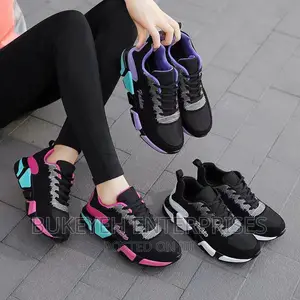 Women's Designer Shoes - Black