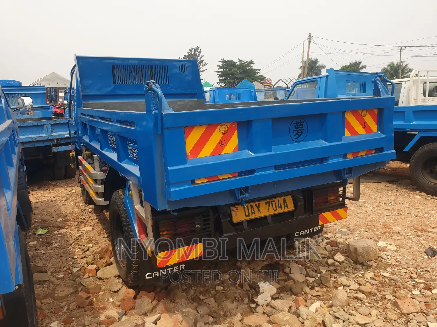 Canter Tipper