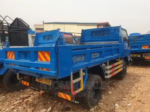 Canter Tipper