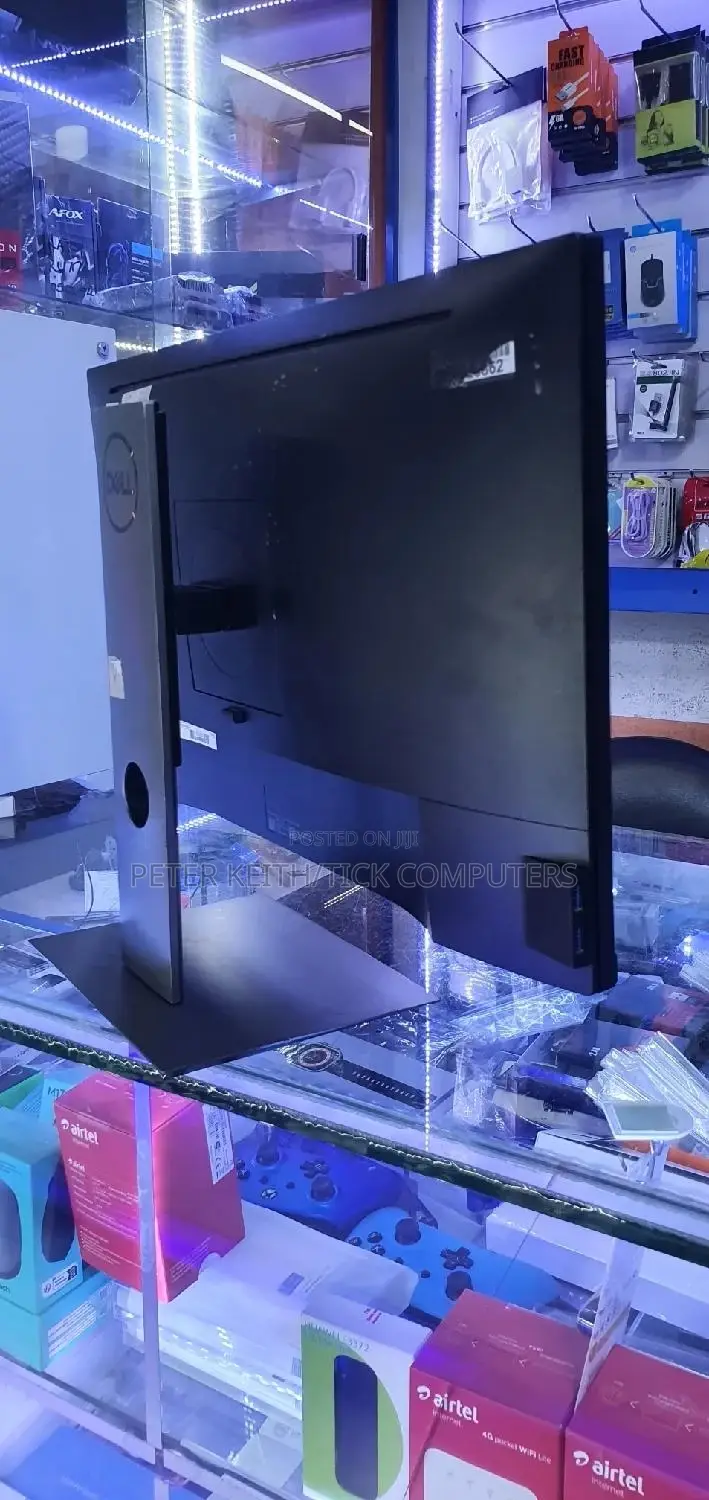 Dell Full Hd Monitor for Office,Domestic and Commercial Use.