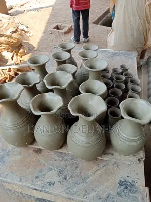 Table Flower Pots